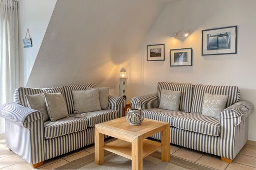 Friesenperle 6, Feldstraße